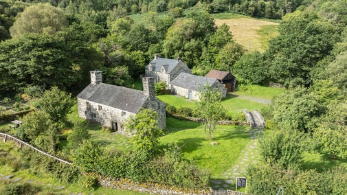 Tŷ Mawr Wybrnant o'r awyr, Conwy, Cymru